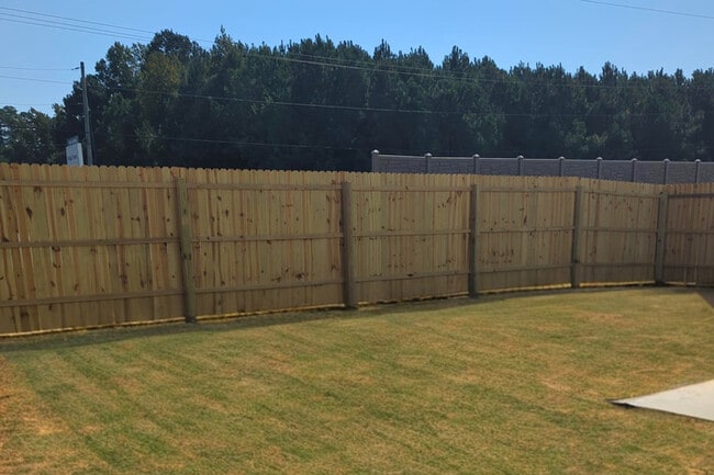 Building Photo - 376 Augustine Dr