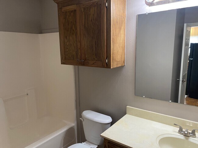 Building Photo - 3426 Parish Cir