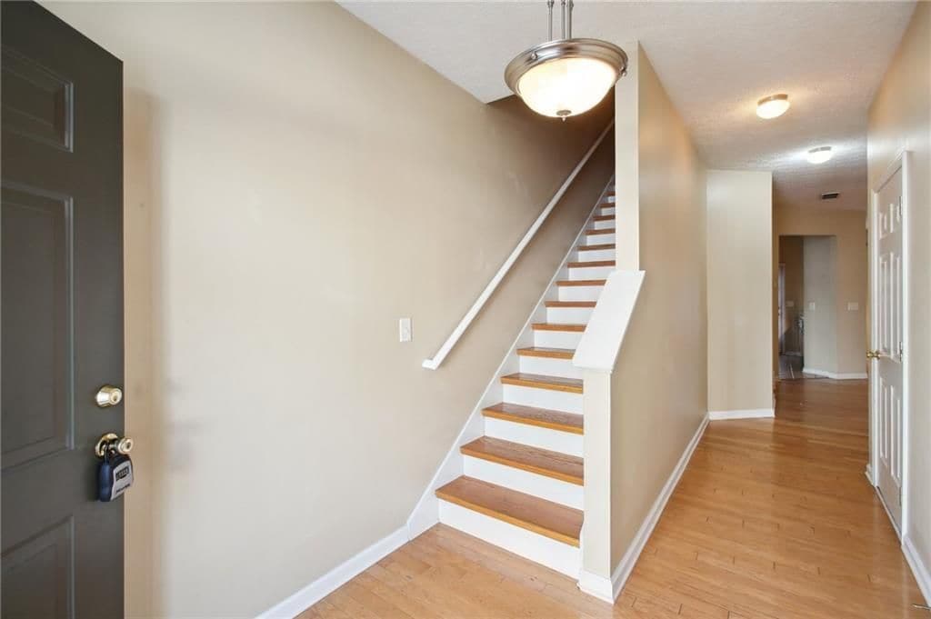 Building Photo - 1648 Jackson Way