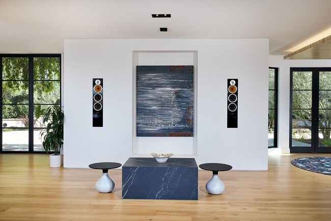 Building Photo - 4773-75 El Mirlo