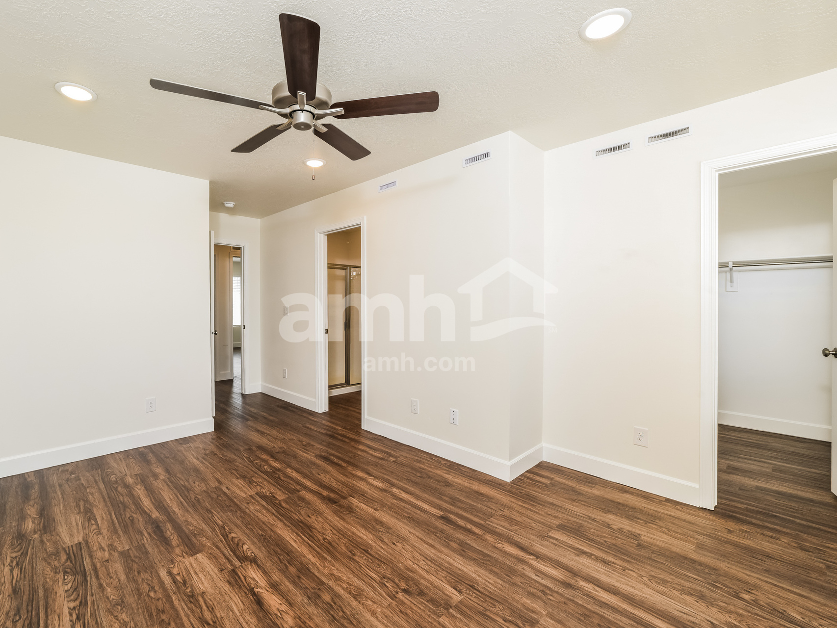 Building Photo - 6037 W Copperhawk Dr