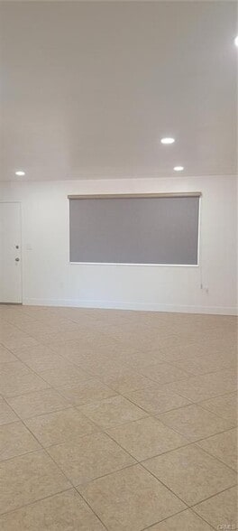 Building Photo - 26460 Ridgemoor Rd