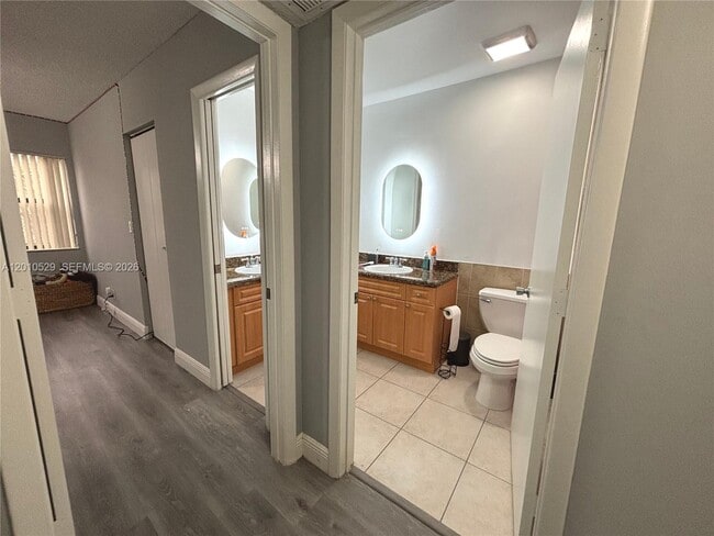 Building Photo - 3859 Coral Tree Cir