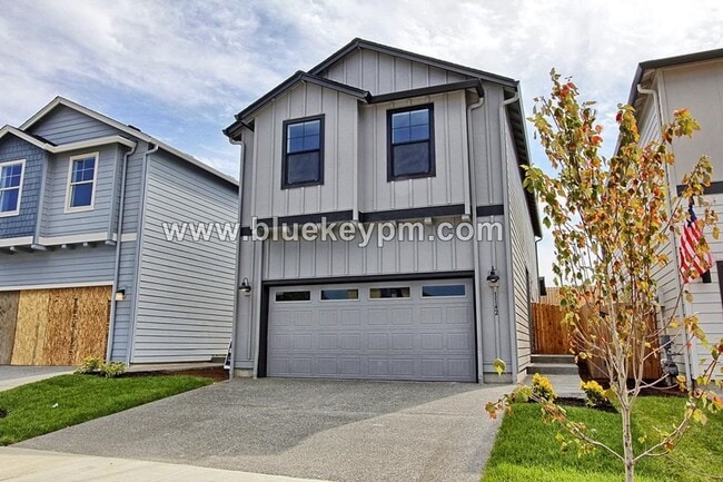 Building Photo - 3 Bed, 2.5 Bath Home in Ridgefield's  McCormick Creek Subdivision