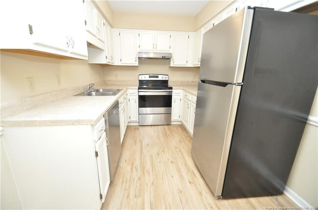 Building Photo - 1004 Oak Lake Ct