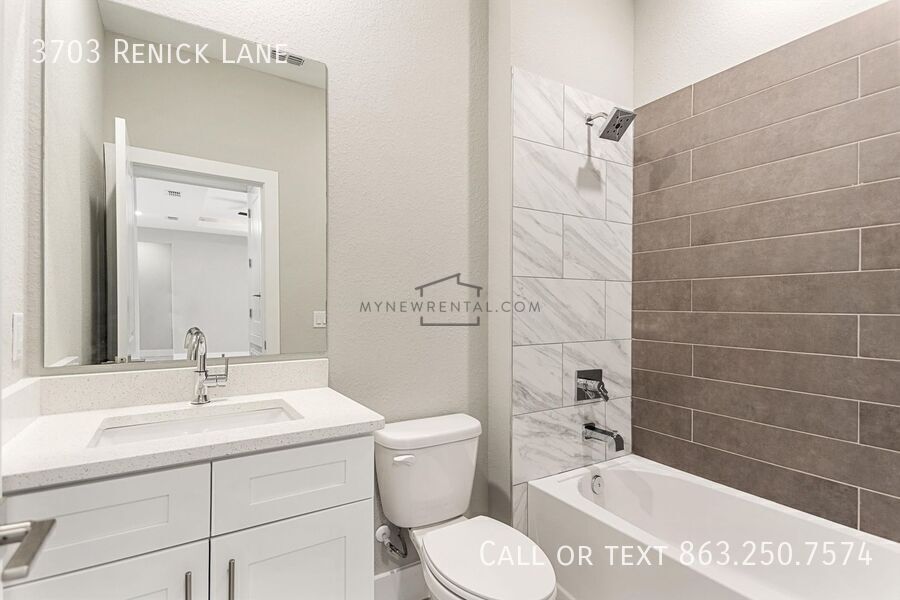 Building Photo - 3703 Renick Ln