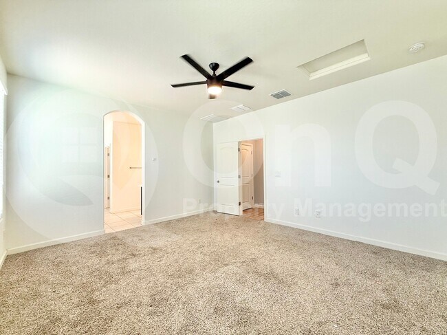 Building Photo - 4101 W Alabama Ln