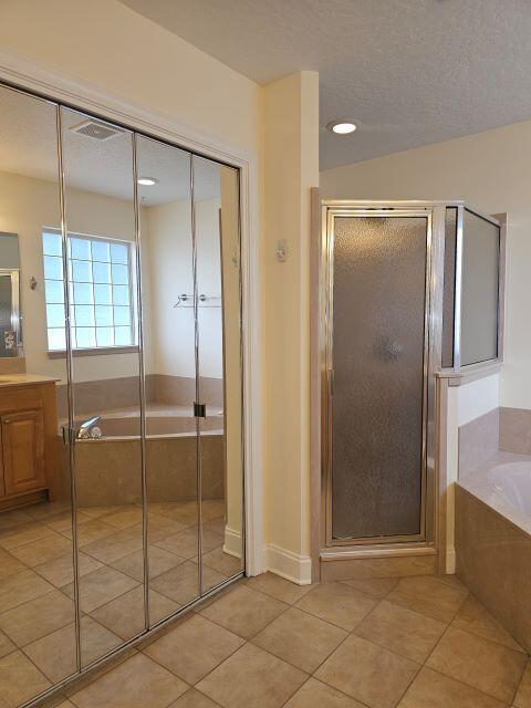 Building Photo - 4695 Lovegrass Ln