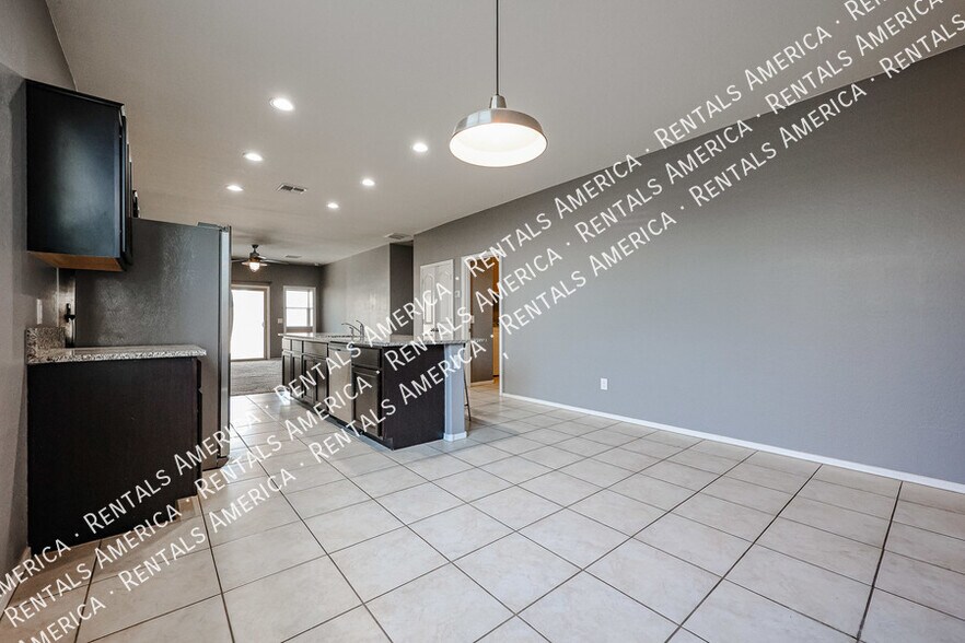 Building Photo - 4964 E Smoky Quartz Rd