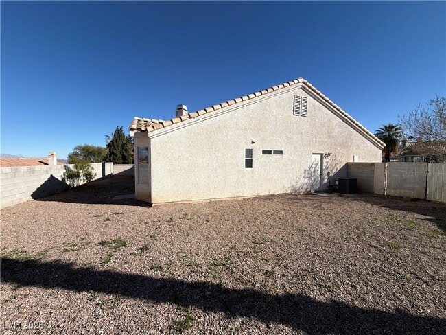 Building Photo - 1692 Clear Look Ct