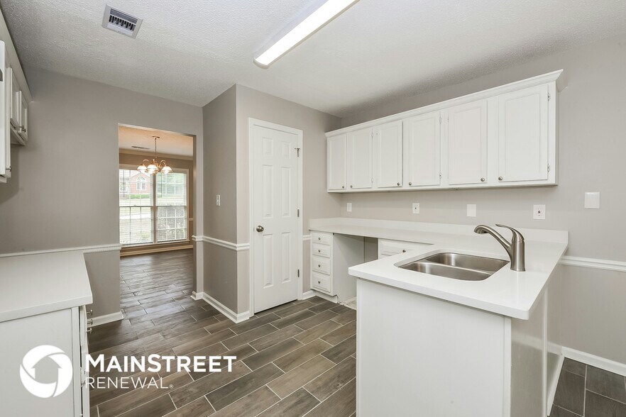 Building Photo - 3138 Ashbury Ln