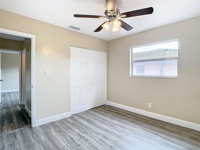 Building Photo - 1612 Fox Run Dr