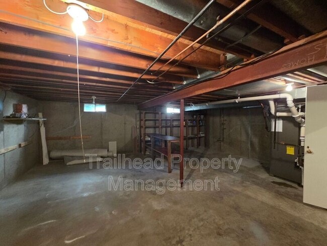 Building Photo - 13325 W 104th St
