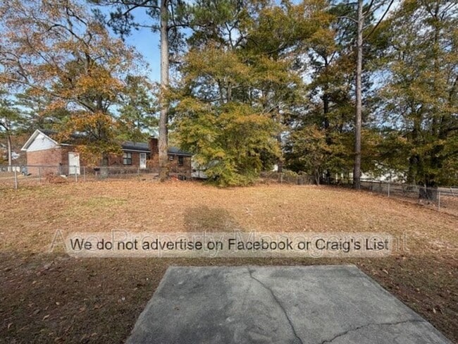 Building Photo - 6723 Vaughn Rd