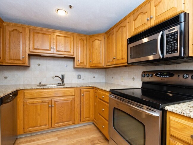 Building Photo - 155 Kendrick Ave., #301, Quincy, MA 02169