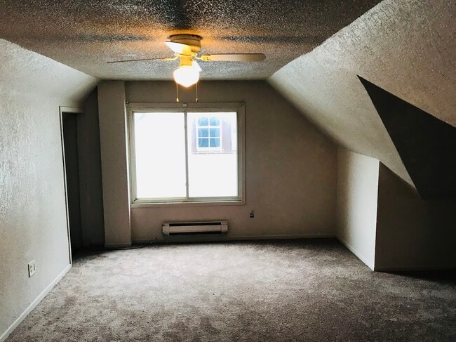 Building Photo - 3866 N 36th St