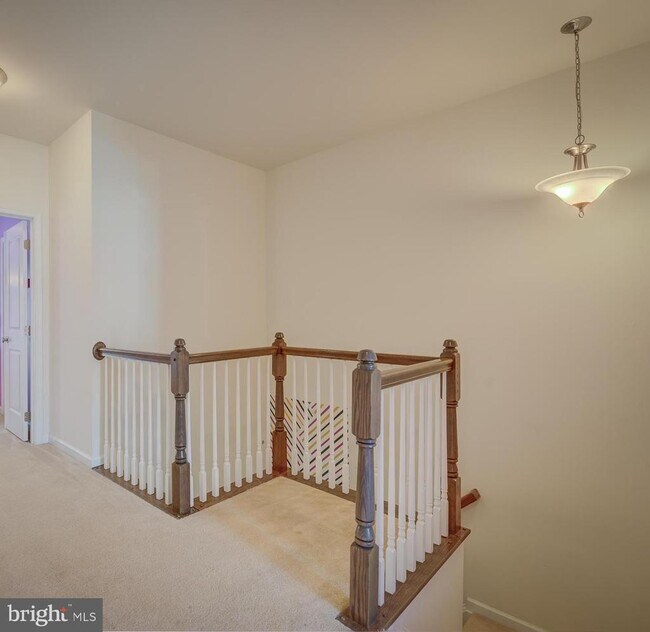 Building Photo - 23480 Logans Ridge Terrace
