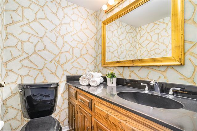 Building Photo - 2945 Country Pl Cir