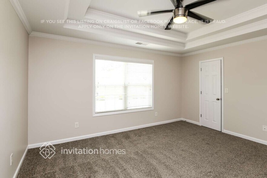 Building Photo - 195 Green Bridge Ct SE