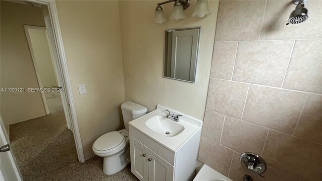 Building Photo - 1001 S 22nd Ct