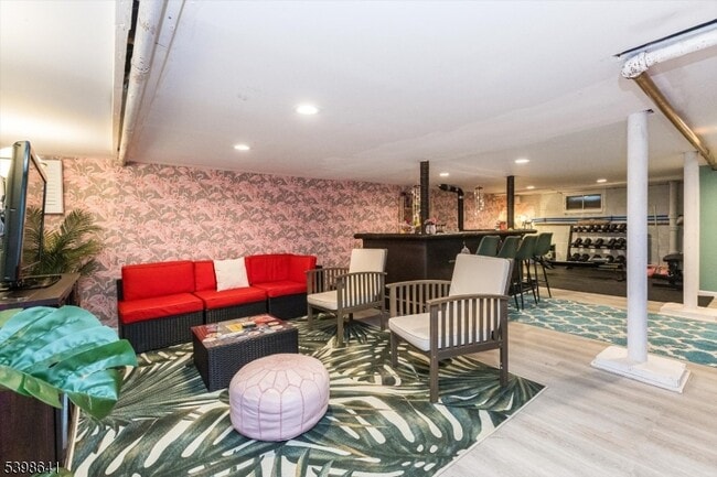 Building Photo - 169 Heywood Ave