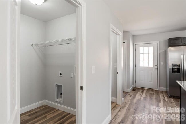 Building Photo - 135 Quinn Hill Ln