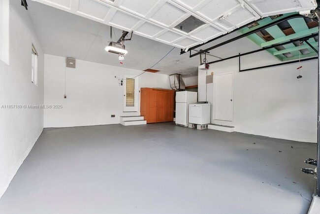Building Photo - 1150 Adams St