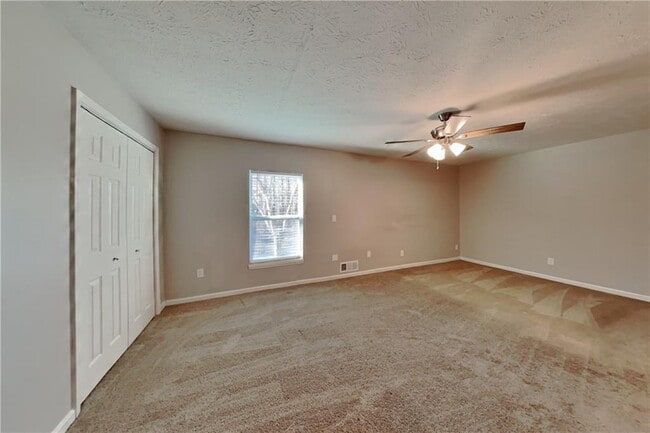 Building Photo - 4330 Treeline Way