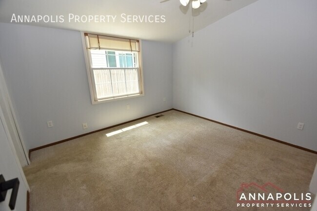 Building Photo - 1210 Louis Ave