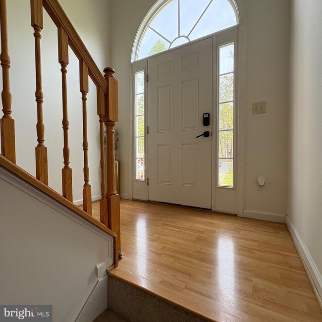 Building Photo - 629 Welsh Dr