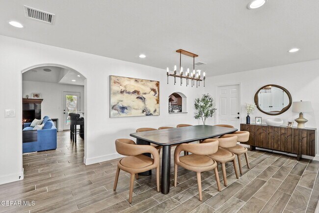 Building Photo - 1316 Hookridge Dr