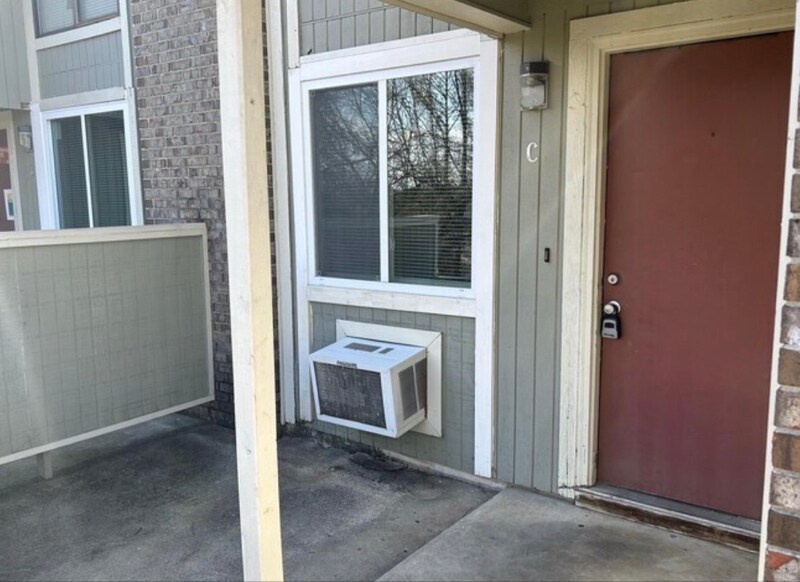 Building Photo - 1419 Ascent Trail NW