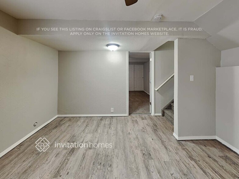 Building Photo - 5230 Almont Ave