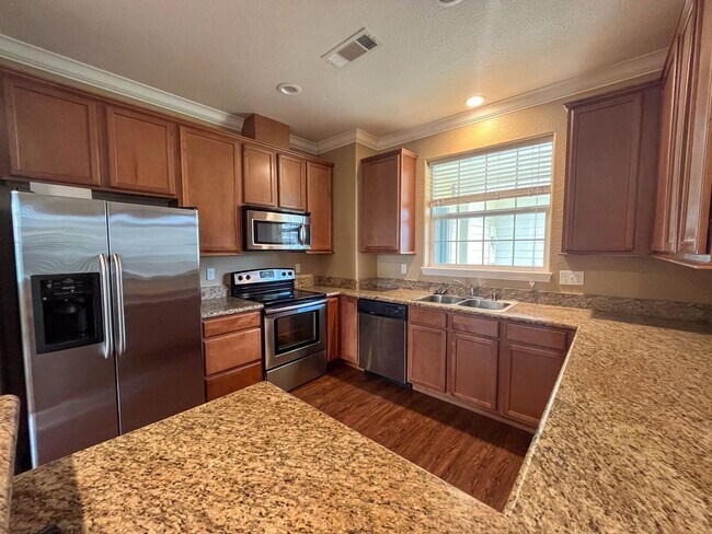 Building Photo - 1356 Marjorie Ct