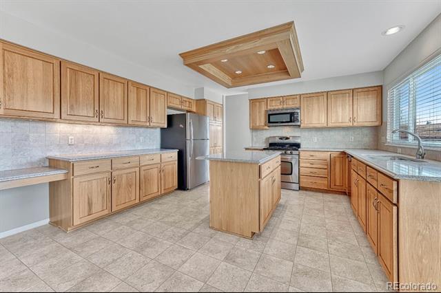 Building Photo - 9858 Venneford Ranch Rd
