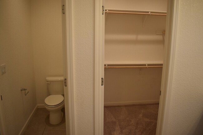Building Photo - 3591 Sunstone Ct