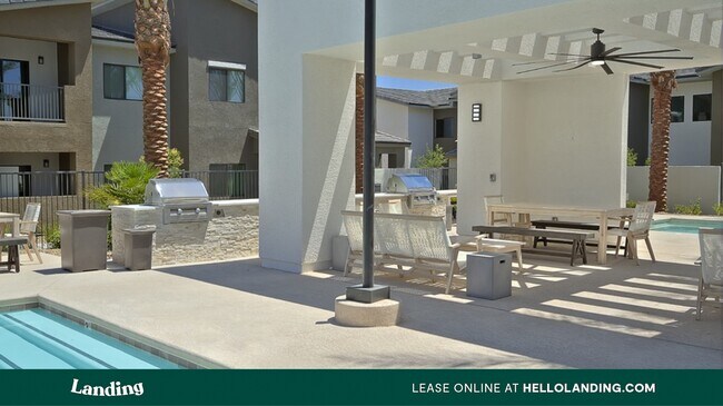 Building Photo - 4350 S Hualapai Way
