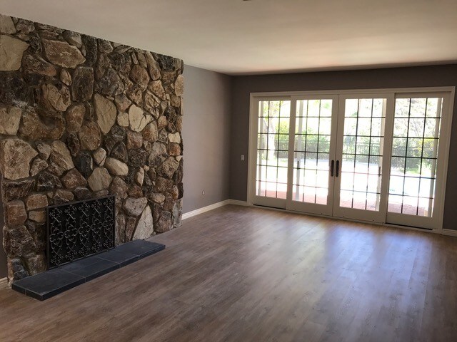 Building Photo - 2003 Gangi Ln