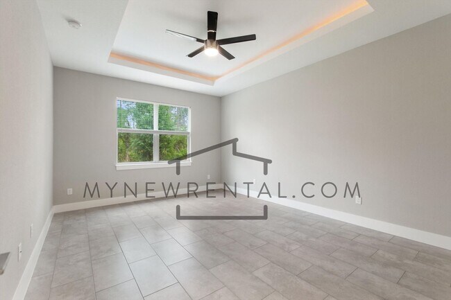 Building Photo - ONE MONTH FREE RENT! Modern, energy effici...