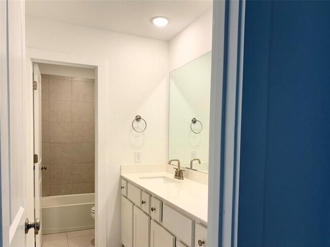 Building Photo - 625 Pecan Bottom Trail