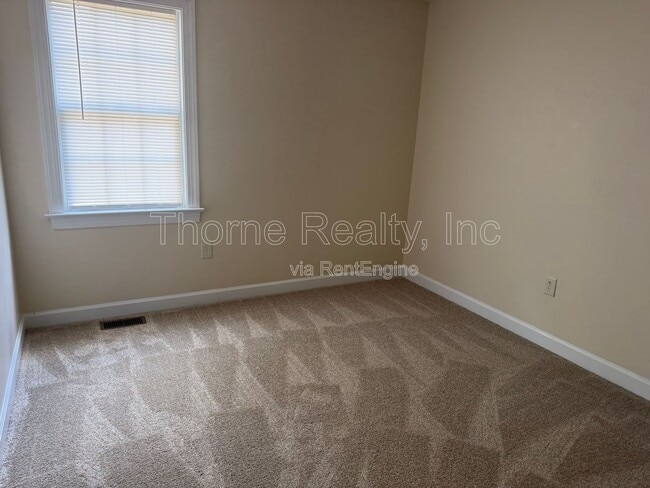 Building Photo - 1101 Raccoon Branch Rd