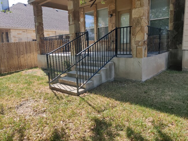 Building Photo - 5704 Siltstone Loop