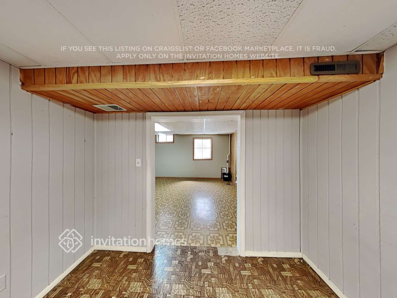 Building Photo - 671 Krenz Ave