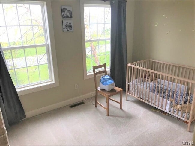 Building Photo - 5065 Yellow Wood Pkwy