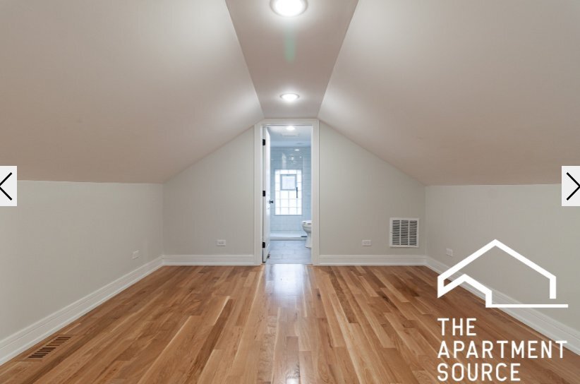 Building Photo - 858 N Paulina St