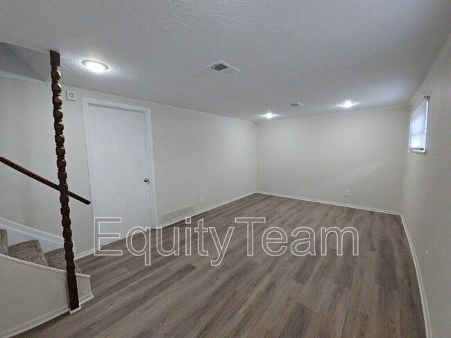 Building Photo - 9196 Gila Dr