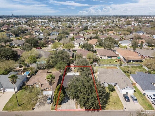 Building Photo - 1801 Crown Pointe Blvd