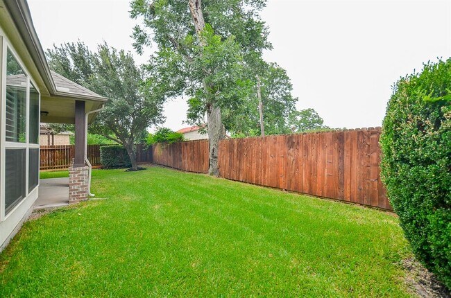 Building Photo - 21331 Summer Wine Dr