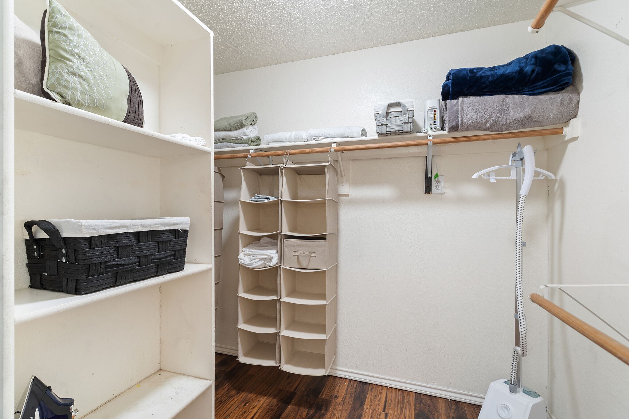 Building Photo - 141 Morningside Dr