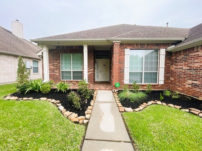 Building Photo - 19806 Shavon Springs Dr